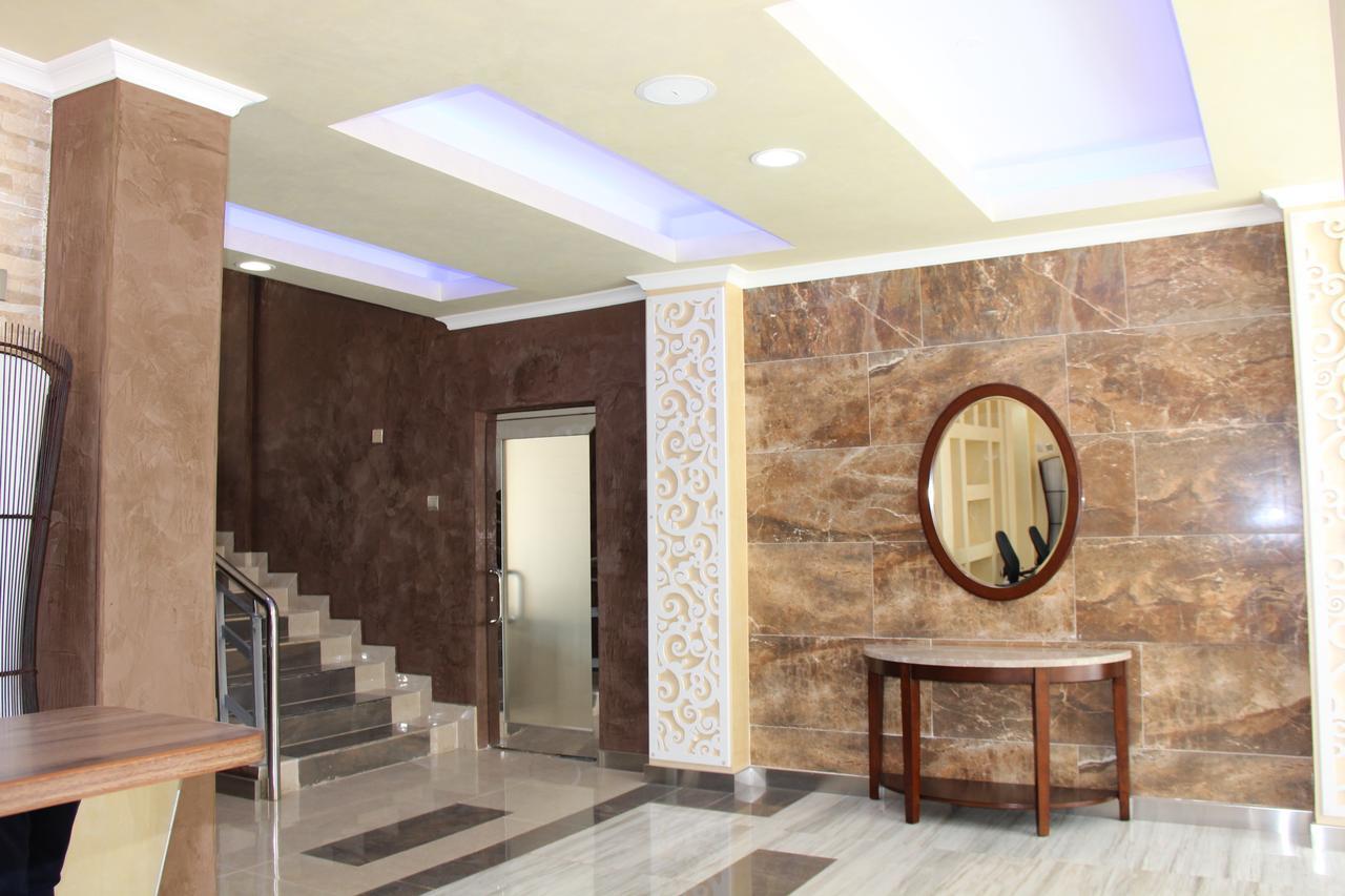 Gramo Suites Nairobi Bagian luar foto